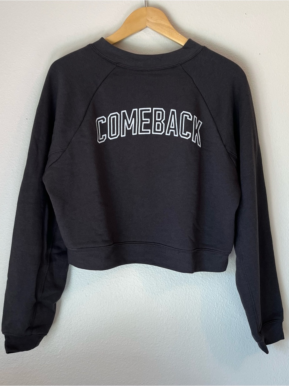 NWT Fourlaps Comeback Cropped Crewneck Sweatshirt Gym Athletic Gray